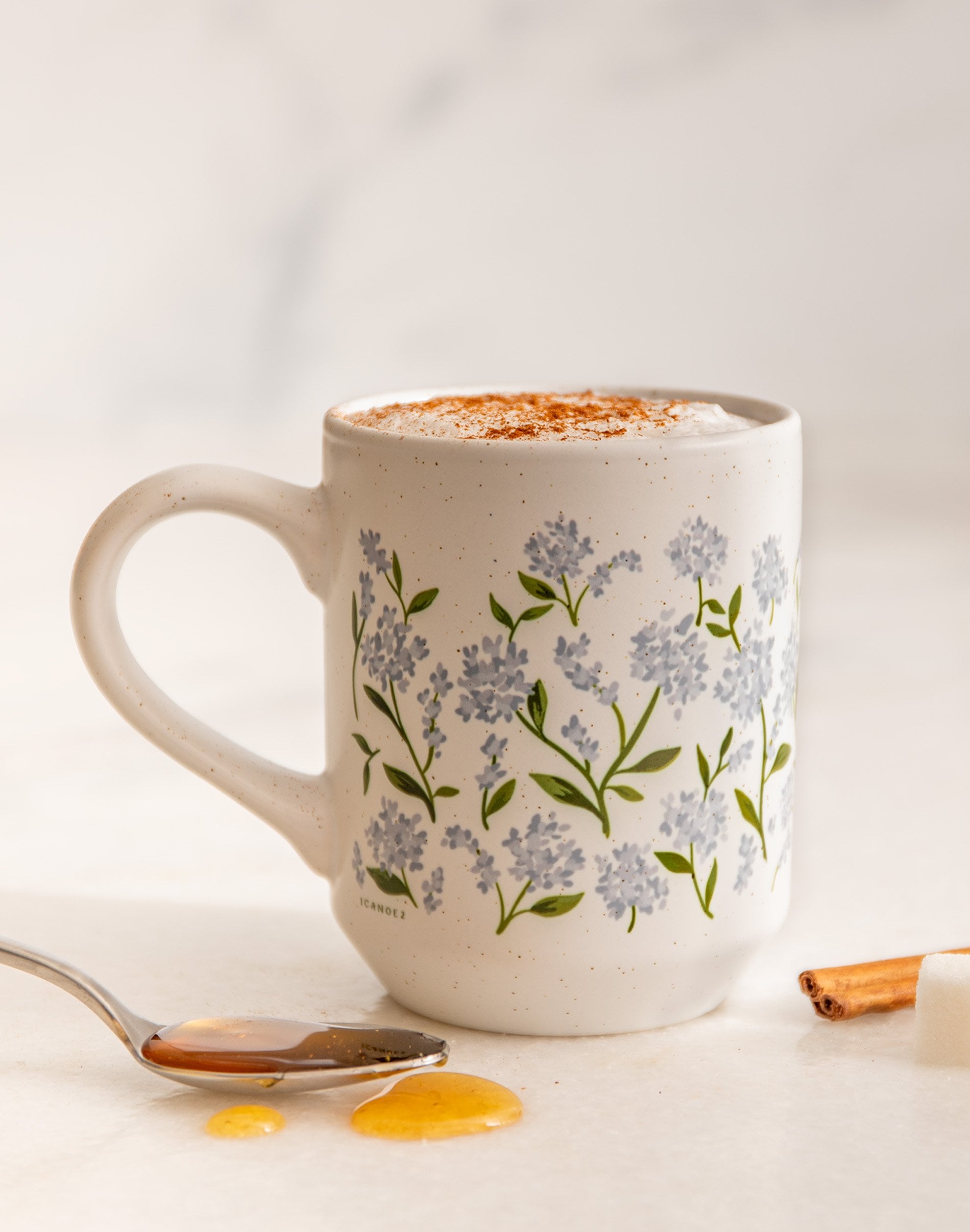 1Canoe2 Hydrangeas Mug - Thumbnail 3